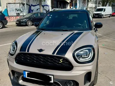 Usado Mini Cooper Countryman 220 CV (161 kW) 2021 Gris / plata SUV