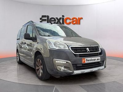 Usado Peugeot Partner Tepee Active 110 CV (80 kW) 2017 Blanco Monovolumen