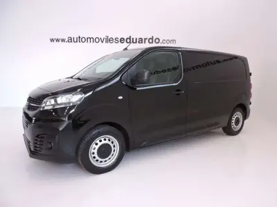 Usado Opel Vivaro Edition 114 CV (83 kW) 2021 Negro Monovolumen