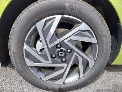 Usado Hyundai i20 100 CV (73 kW) 2024 Lima lucid Utilitario