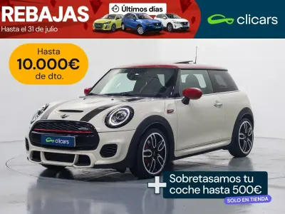 Usado Mini John Cooper Works 231 CV (169 kW) 2021 Rojo Utilitario