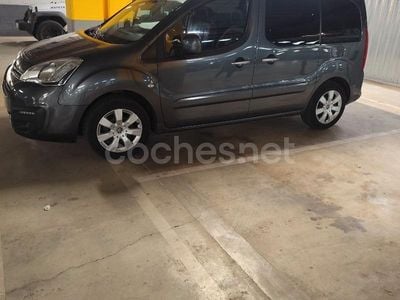 Gris / plata Usado 2015 Citroën Berlingo XTR Monovolumen | 9995 € (Precio justo)