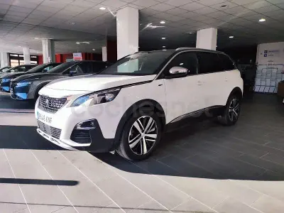 Usado Peugeot 5008 GT-line 180 CV (132 kW) 2018 Blanco SUV