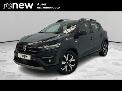 Usado Dacia Sandero Comfort 100 CV (73 kW) 2022 Gris Berlina