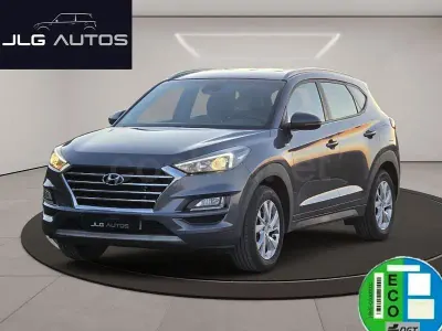 Käytetty Hyundai Tucson 116 HP (85 kW) 2019 Harmaa Katumaasturi