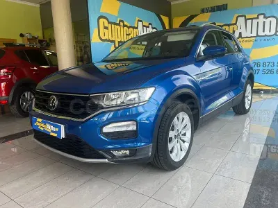Usado VW T-Roc Advance 150 CV (110 kW) 2021 Azul SUV