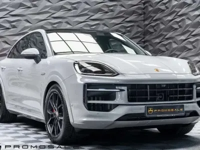Usado Porsche Cayenne S E-Hybrid Black Edition 519 CV (381 kW) 2026 Gris SUV