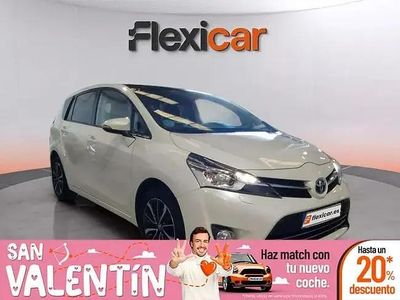 Käytetty Toyota Verso Advance 132 HP (97 kW) 2018 Valkoinen Tila-auto