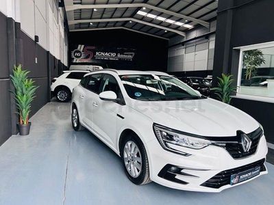 Usado Renault Mégane GrandTour Business 115 CV (84 kW) 2021 Blanco Familiar
