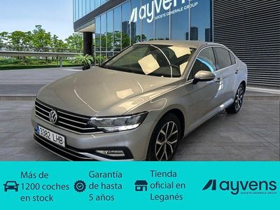 Usado VW Passat Executive 150 CV (110 kW) 2020 Gris Berlina