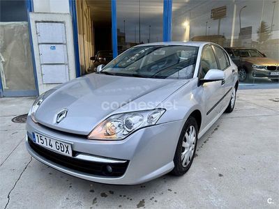 Gris / plata Usado 2008 Renault Laguna III Authentique Berlina | 6900 €