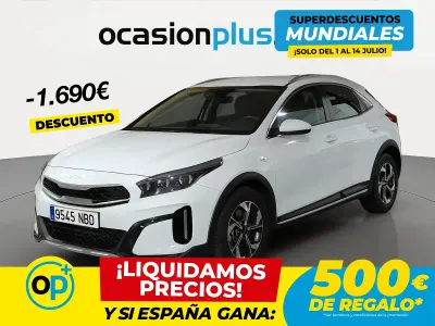 Usado Kia XCeed 100 CV (73 kW) 2025 Blanco SUV