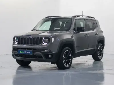 Usado Jeep Renegade Trailhawk 240 CV (176 kW) 2024 Gris / plata SUV