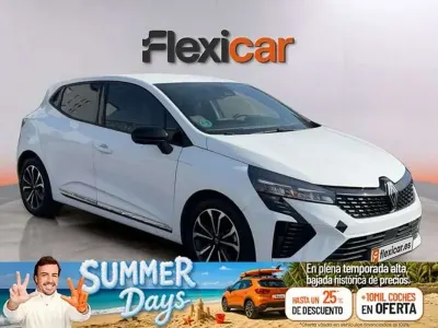 Usado Renault Clio Evolution 91 CV (66 kW) 2023 Blanco Utilitario