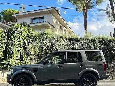 Land Rover Discovery 4