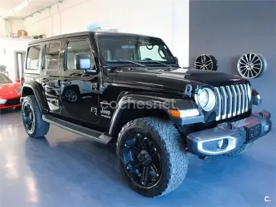 Usado Jeep Wrangler Sahara 270 CV (198 kW) 2021 Negro SUV