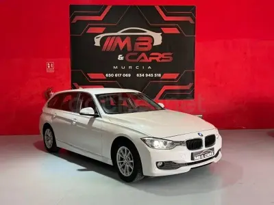 Usado BMW 316 Comfort Edition 116 CV (85 kW) 2014 Blanco Familiar