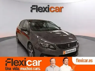 Usado Peugeot 308 Allure 130 CV (95 kW) 2019 Gris