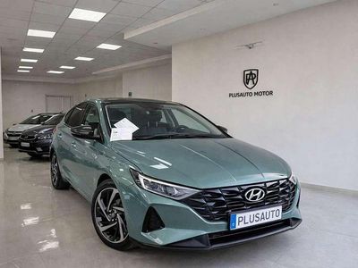 Usado Hyundai i20 101 CV (74 kW) 2024 Verde Utilitario