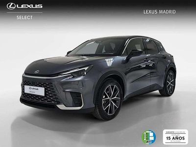 Usado Lexus LBX 137 CV (100 kW) 2025 Gris SUV