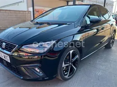 Usado Seat Ibiza FR 150 CV (110 kW) 2024 Negro Utilitario