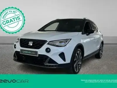 Usado Seat Arona FR 150 CV (110 kW) 2021 Blanco SUV