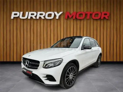 Usado Mercedes GLC250 AMG line 204 CV (150 kW) 2016 Blanco SUV