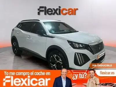 Usado Peugeot 2008 Allure 100 CV (73 kW) 2025 Blanco SUV