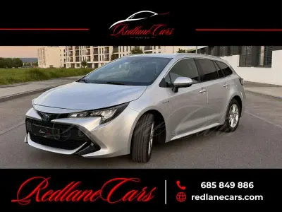 Usado Toyota Corolla Business Edition 122 CV (89 kW) 2021 Gris Familiar