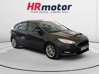 Usado Ford Focus Trend+ 120 CV (88 kW) 2016 Gris Utilitario