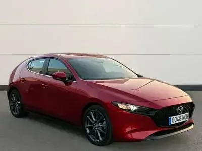 Usado Mazda 3 Center-Line 140 CV (102 kW) 2025 Rojo Berlina