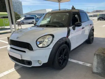 Begagnad Mini Cooper S Countryman 184 HK (135 kW) 2011 Vit SUV