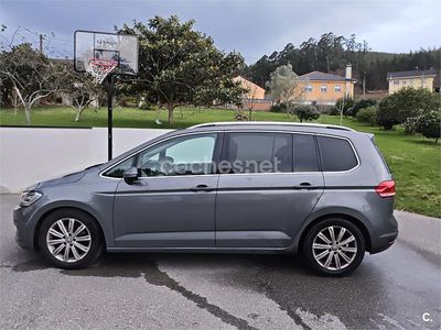 Gris / plata Usado 2016 VW Touran Sportline Monovolumen | 16.000 € (Precio justo)