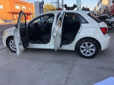 Usado Audi A1 Sportback Ambition 90 CV (66 kW) 2012 Blanco Utilitario