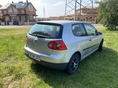 Usado VW Golf VI Advance 90 CV (66 kW) 2010 Gris Utilitario
