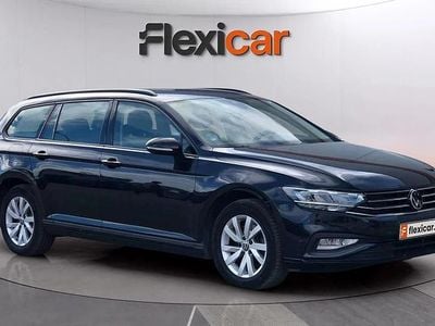 Usado VW Passat 122 CV (89 kW) 2020 Negro Familiar