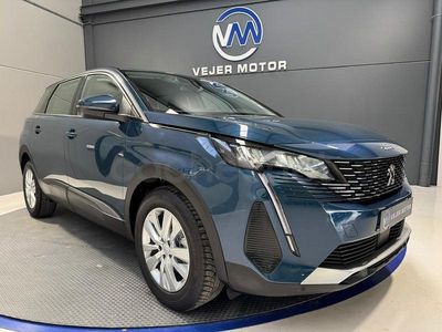 Usado Peugeot 5008 Active 130 CV (95 kW) 2021 Azul SUV