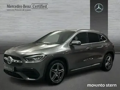 Käytetty Mercedes GLA200 150 HP (110 kW) 2023 Harmaa Katumaasturi