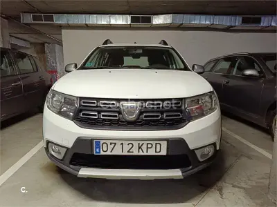 Usado Dacia Sandero Comfort 90 CV (66 kW) 2018 Blanco Berlina