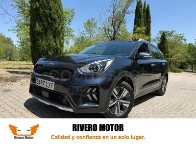 Usado Kia Niro 141 CV (103 kW) 2022 Azul SUV