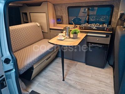 Gris / plata Usado 2020 VW Caravelle Monovolumen | 35.990 €