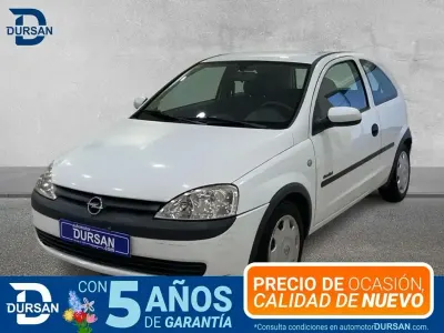 Käytetty Opel Corsa Comfort 75 HP (55 kW) 2001 Valkoinen Viistoperä