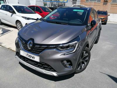 Usado Renault Captur Techno 90 CV (66 kW) 2024 Gris SUV
