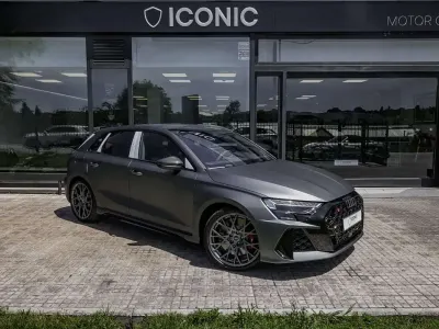 Nuevo Audi RS3 Sportback 400 CV (294 kW) 2026 Gris Utilitario