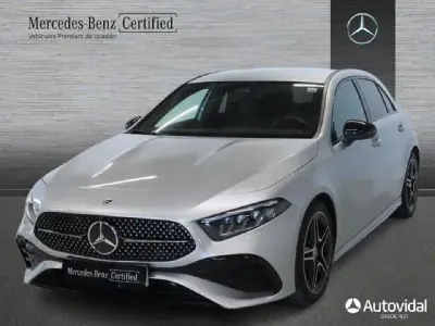 Usado Mercedes A180 116 HP (85 kW) 2025 Prateado