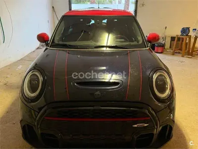 Usado Mini John Cooper Works 231 CV (169 kW) 2024 Negro Utilitario