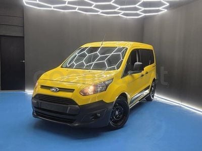 Usado Ford Tourneo Connect Trend 100 CV (73 kW) 2015 Amarillo Monovolumen