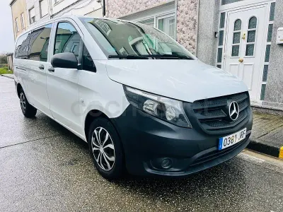 Usado Mercedes V220