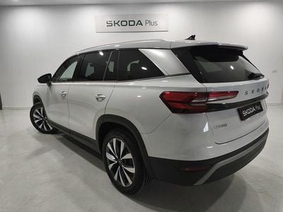 Usado Skoda Kodiaq Selection 150 CV (110 kW) 2025 Blanco SUV