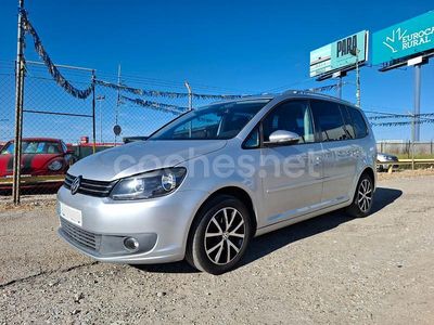 Gris / plata Usado 2011 VW Touran Advance Monovolumen | 8500 € (Precio justo)